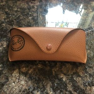 RAY BANS CASE